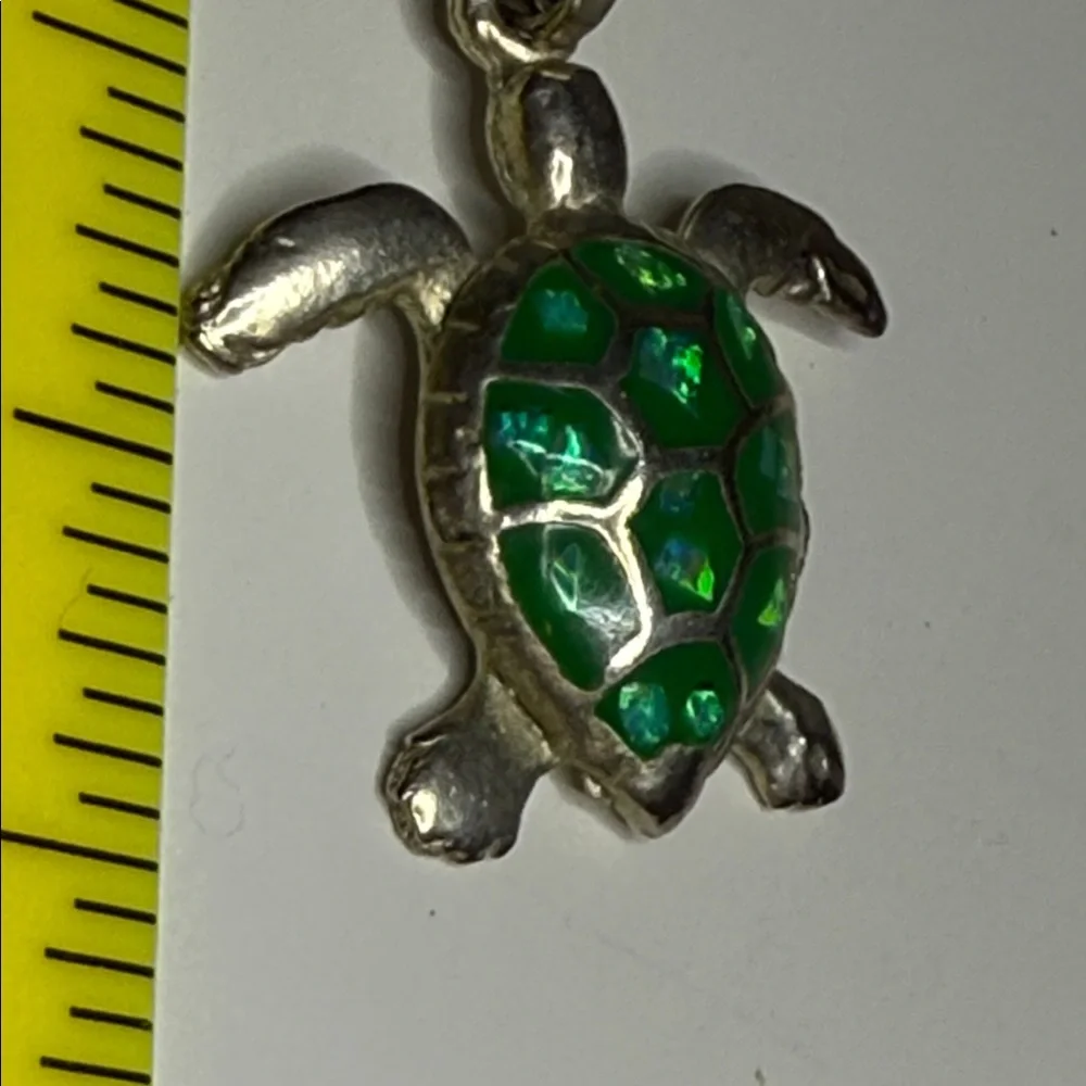 Silver tone (untested) Mexico Turtle Pendant jelly belly charm gorgeous color - Picture 15 of 16